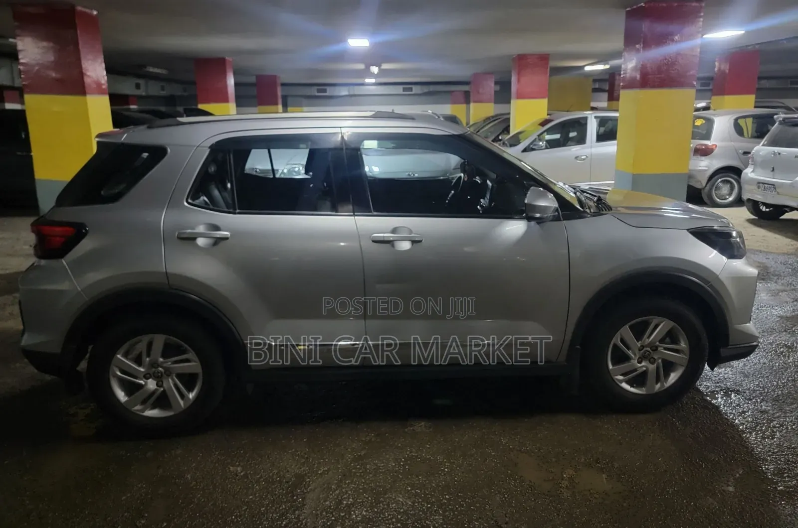 Toyota Raize 2023 Silver