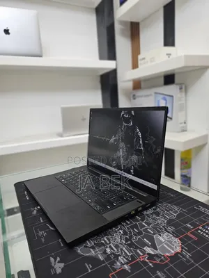 New Laptop Razer Blade 16GB Intel Core I7 SSD 512GB