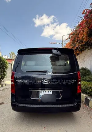 Hyundai Starex 2021 Black