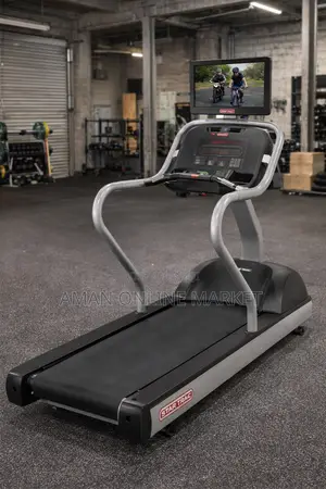Star Trac E-Tr Treadmill With Tv