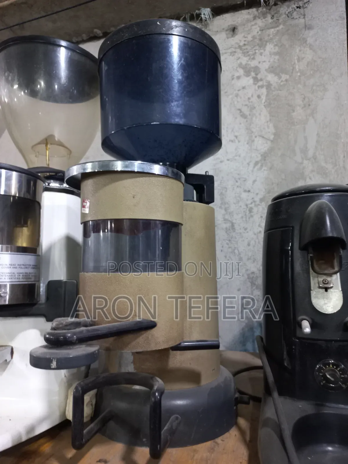 Coffee Grinder (Rossi Rr45 Commercial Coffee Grinder)