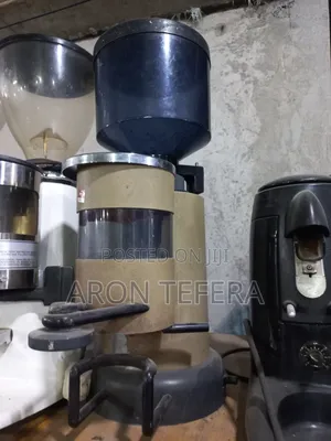 Coffee Grinder (Rossi Rr45 Commercial Coffee Grinder)