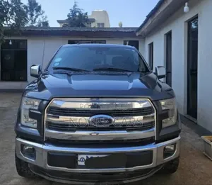 Ford F-150 Lariat 4x4 SuperCrew Cab Styleside 6.5 ft. box 157 in. WB