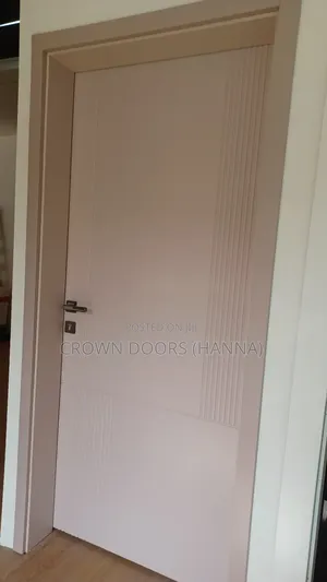 Engineered Wooden Door, 100% Water Proof Doors for Main Gate Indoors.