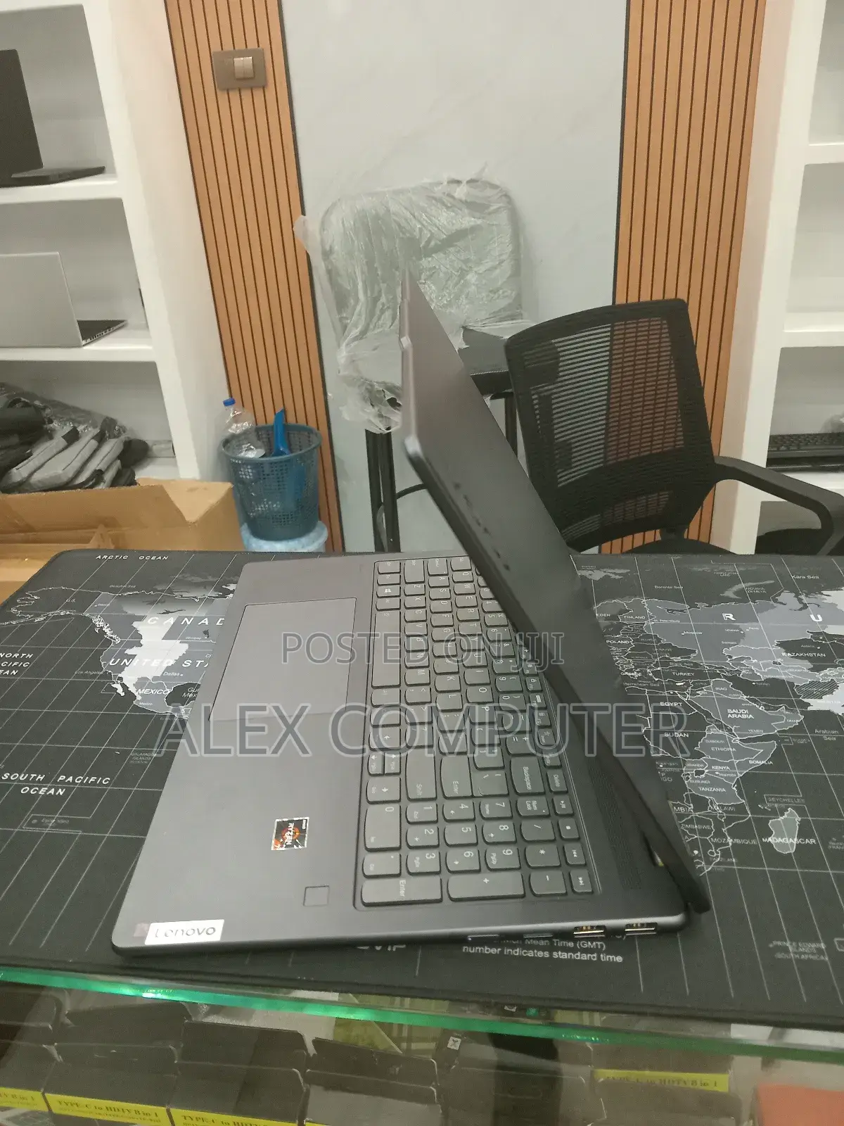 New Laptop Lenovo Yoga 7 15ITL5 16GB AMD Ryzen 7 SSD 512GB