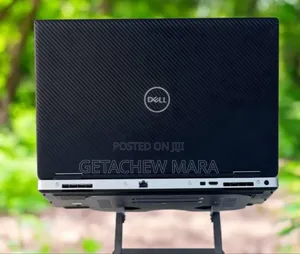 New Laptop Dell Precision 5540 32GB Intel Core I7 SSD 512GB