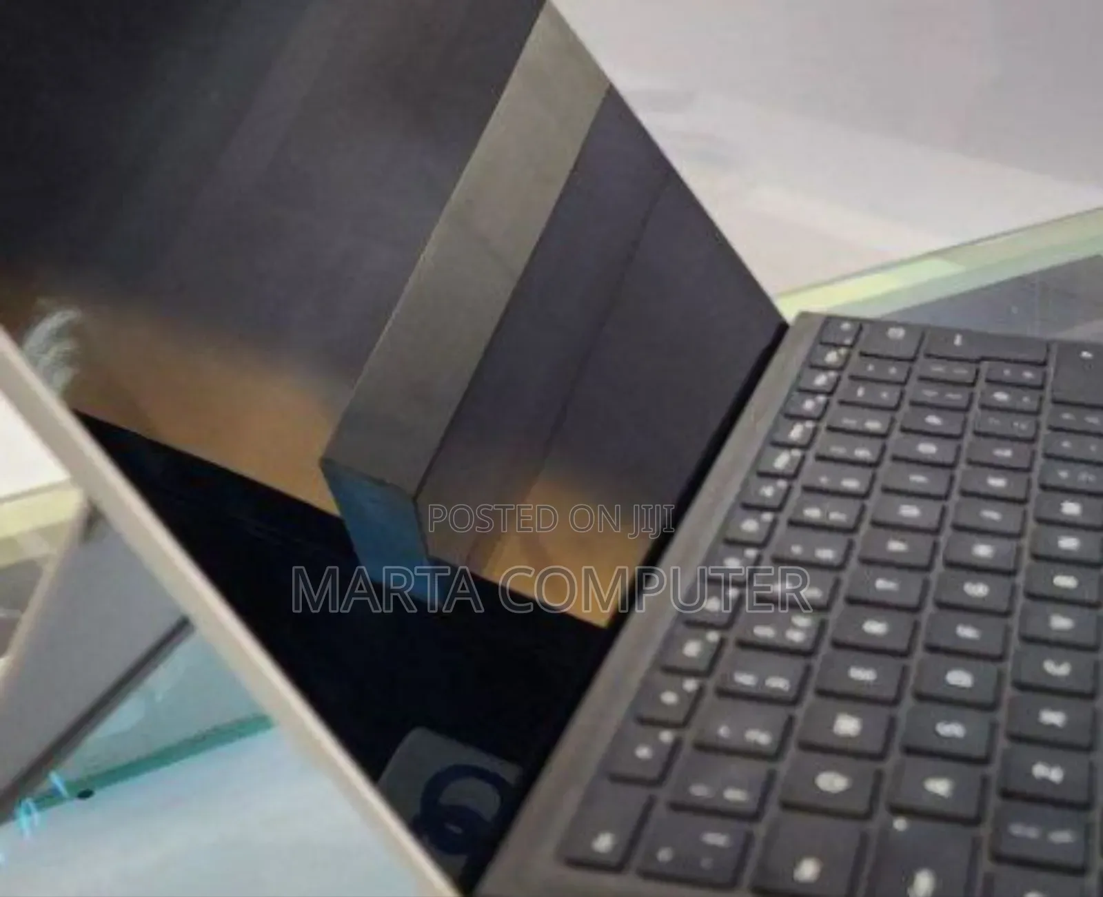 New Laptop Microsoft Surface Pro 7 16GB Intel Core i5 SSD 256GB