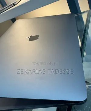 New Laptop Apple MacBook Pro 2019 32GB Intel Core I9 SSD 512GB