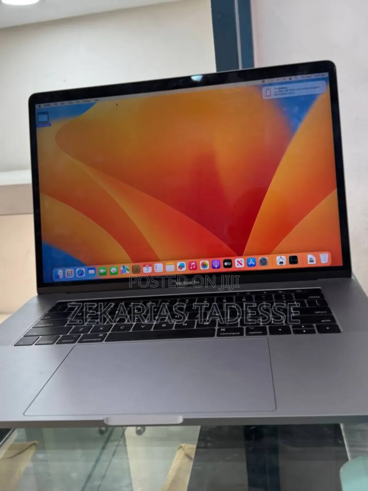 New Laptop Apple MacBook Pro 2019 32GB Intel Core I9 SSD 512GB