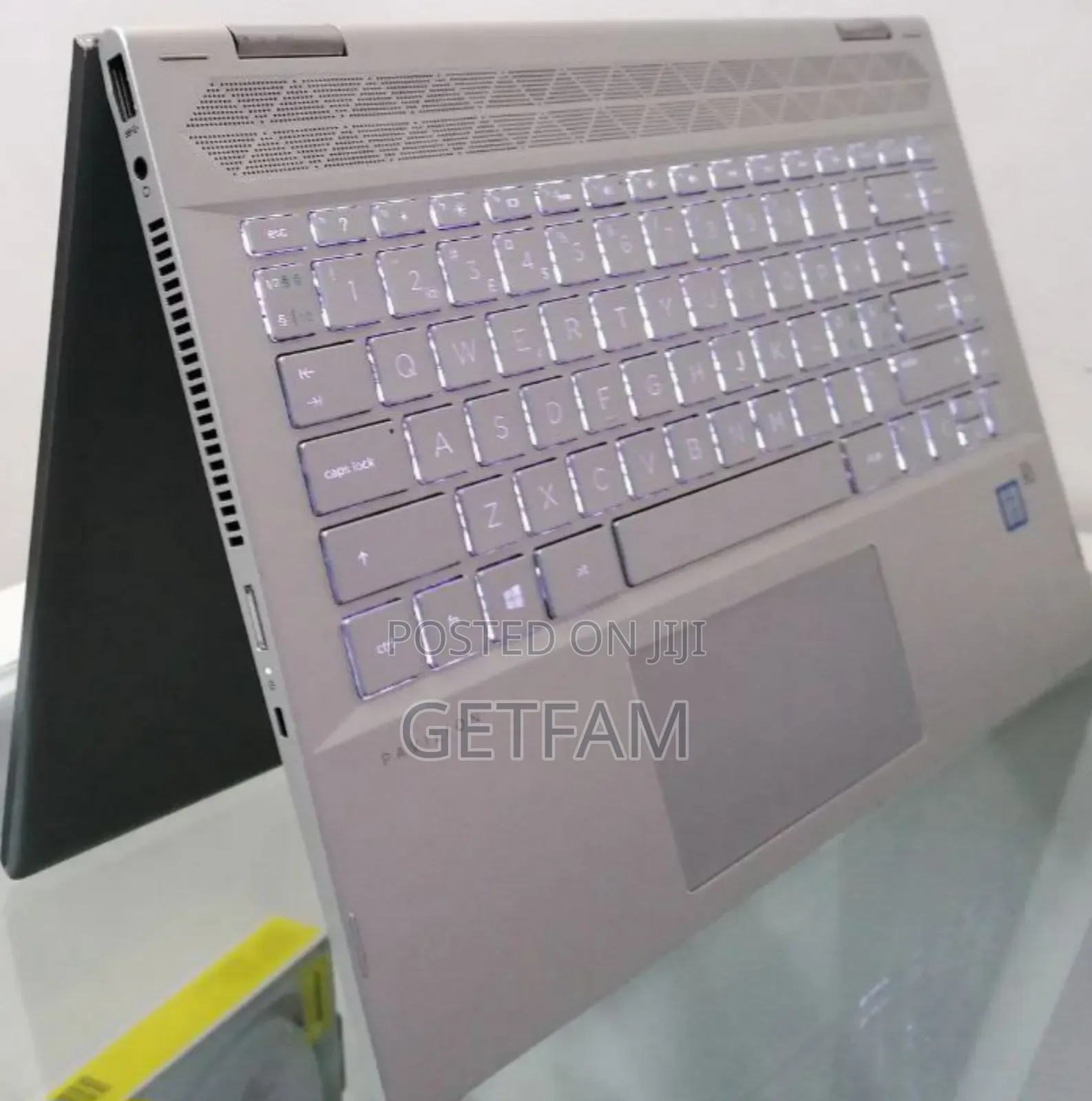 New Laptop HP Envy X360 8GB Intel Core I5 SSD 256GB