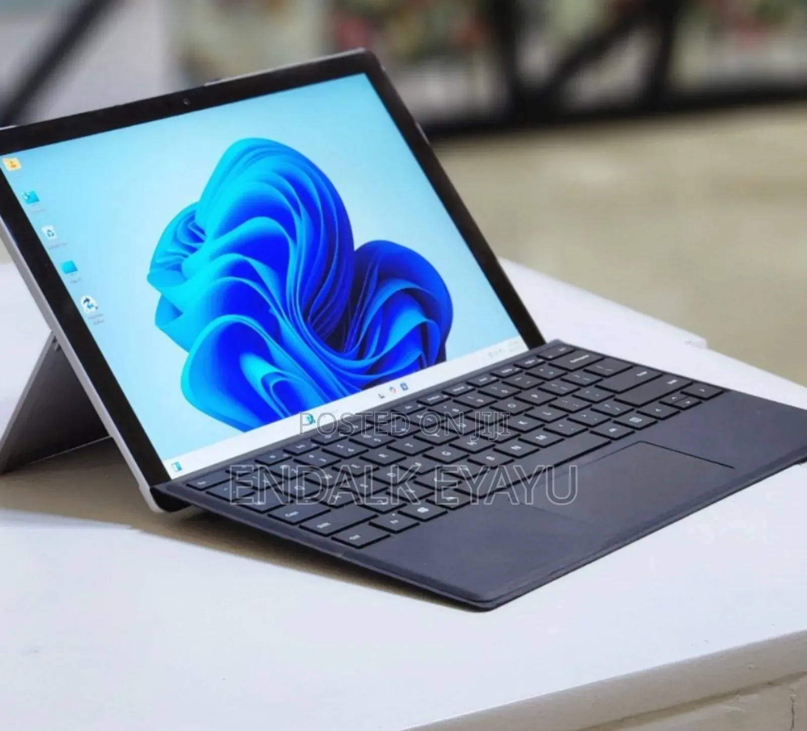 New Laptop Microsoft Surface Pro 6 8GB Intel Core I7 SSD 256GB