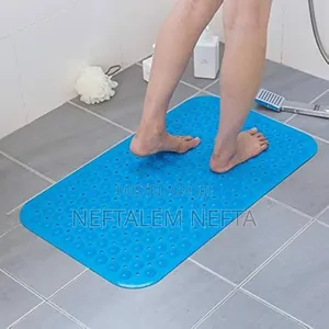 Photo - Silicone Anti Slip Bath Mat