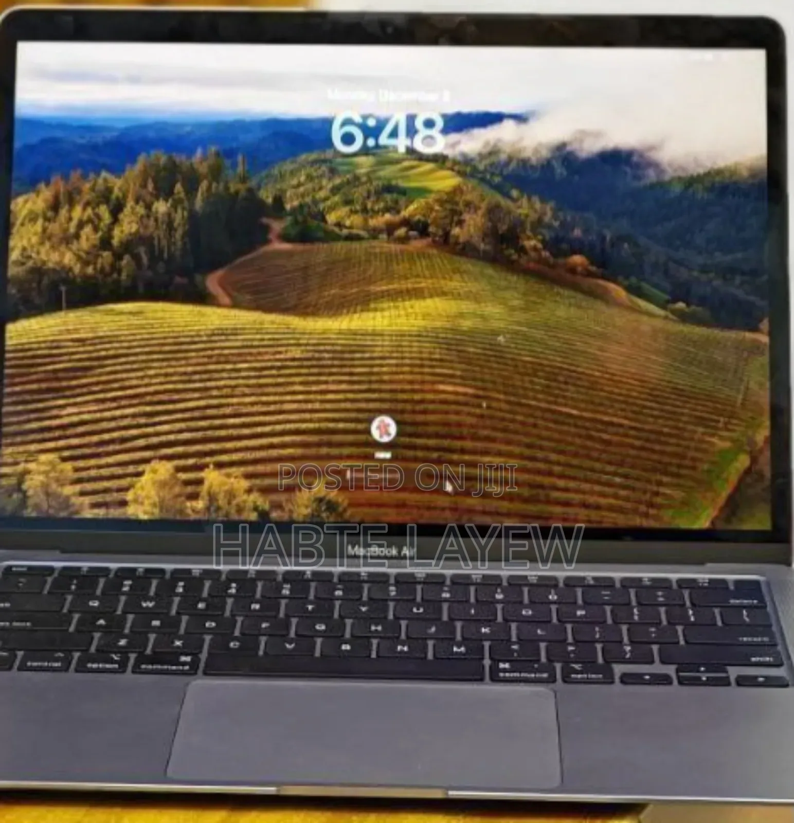 New Laptop Apple MacBook Air 2020 M1 8GB Apple M1 SSD 256GB