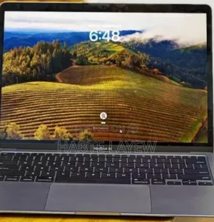 New Laptop Apple MacBook Air 2020 M1 8GB Apple M1 SSD 256GB