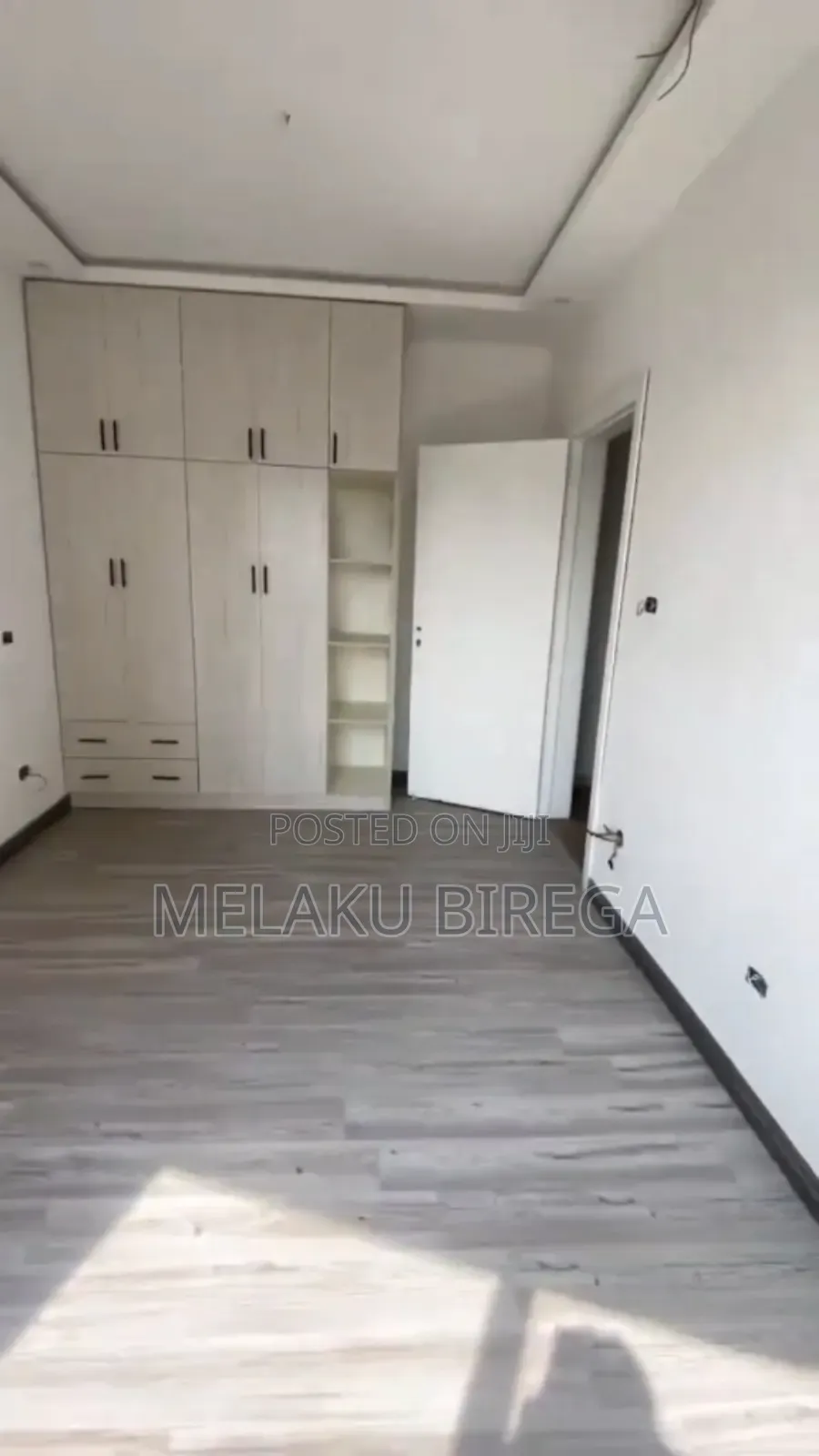 4bdrm Apartment in Upper Nile, Yeka for sale