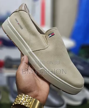 Tommy Hilfiger Men's Flat Sneakers With Free Delivery