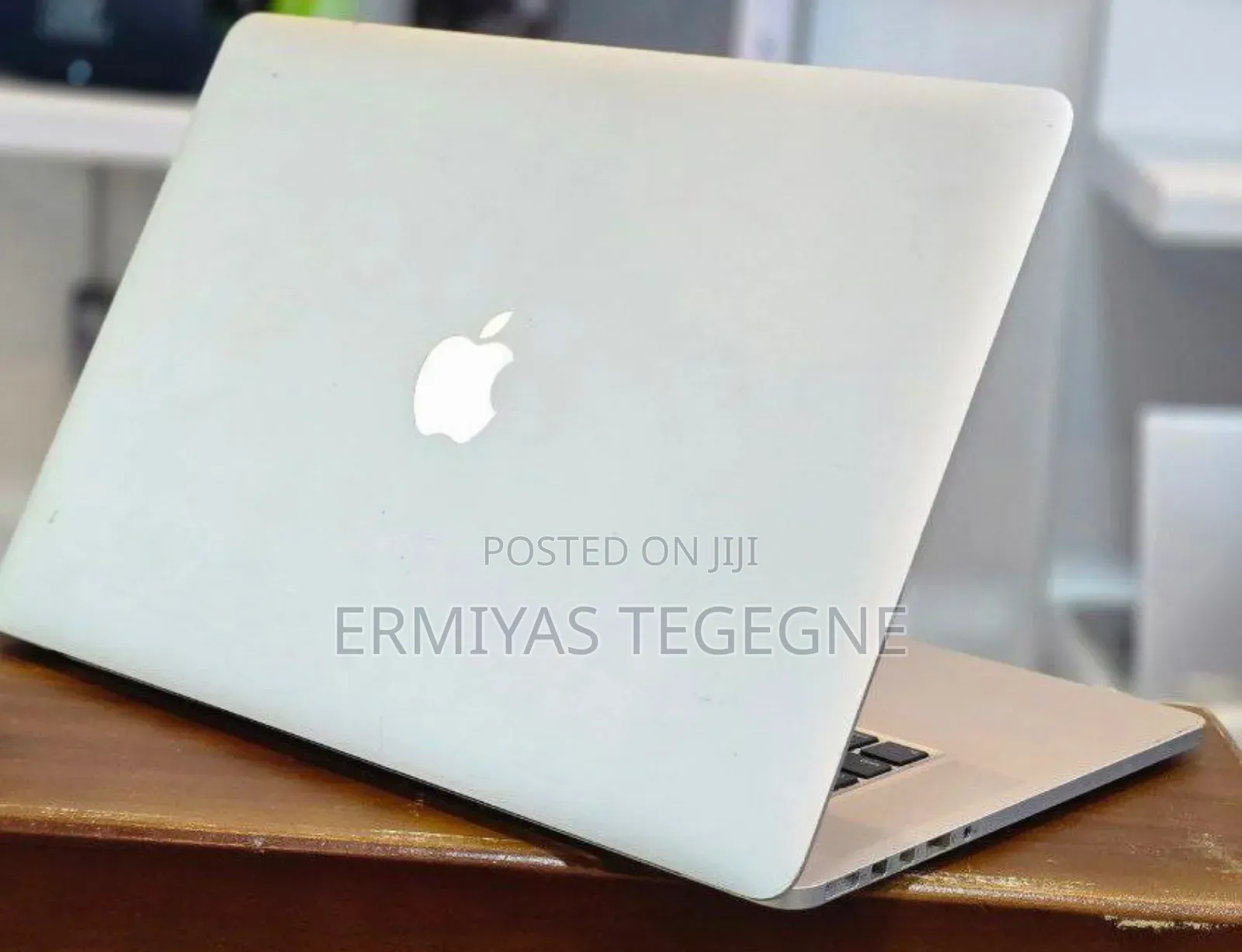 New Laptop Apple MacBook Pro M1 16GB Intel Core I7 SSD 512GB