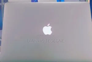 New Laptop Apple MacBook Pro M1 8GB Intel Core I7 SSD 256GB