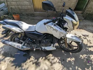 TVS Apache 180 RTR 2018 White