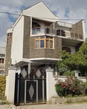 6bdrm House in Semit Washington,, Bole for sale