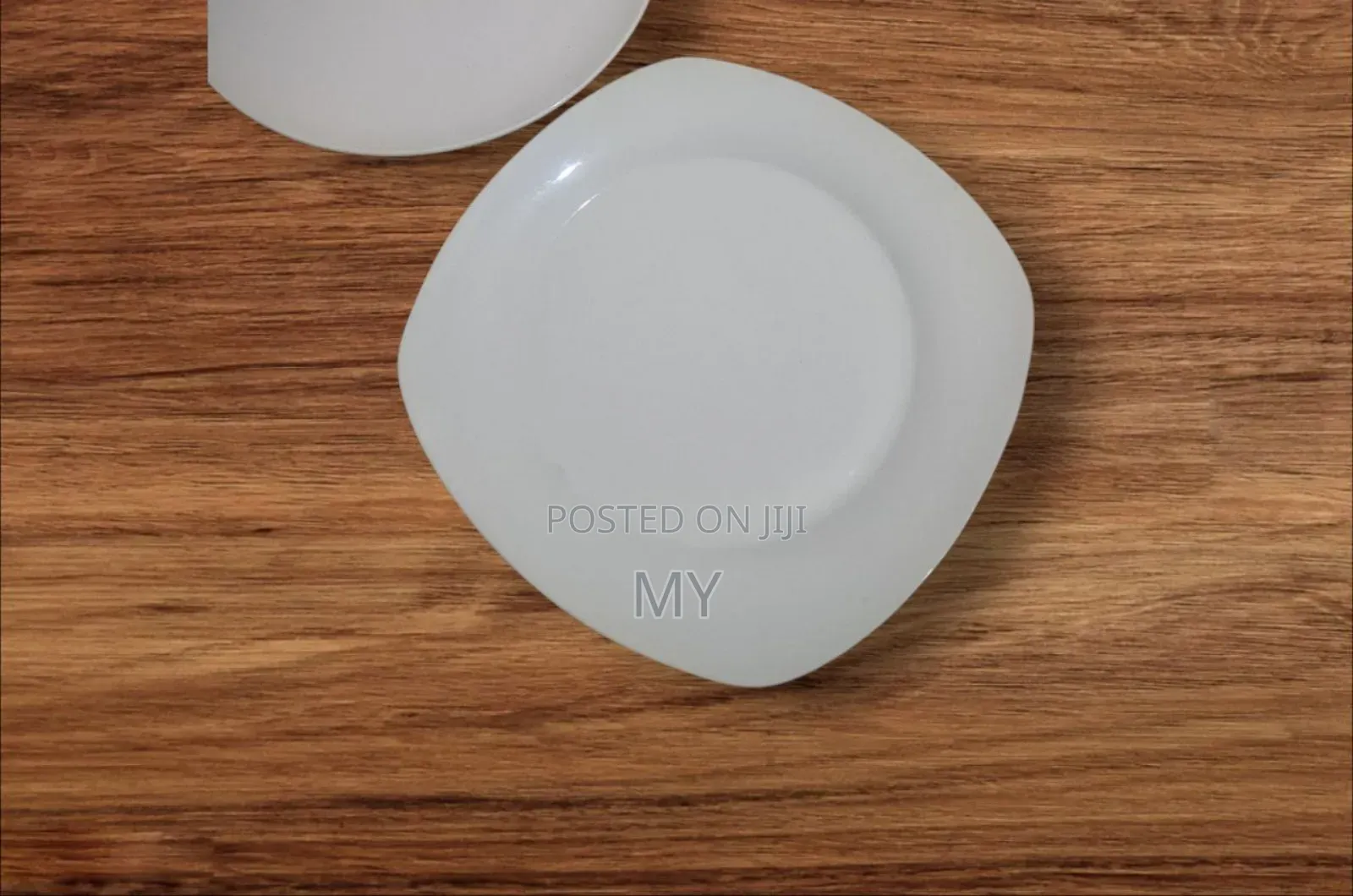 Plate ሸክላ ሰሀን