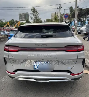 BYD Song Plus 2025 Gray
