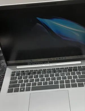 New Laptop HP EliteBook 840 G10 16GB Intel Core I7 SSD 512GB