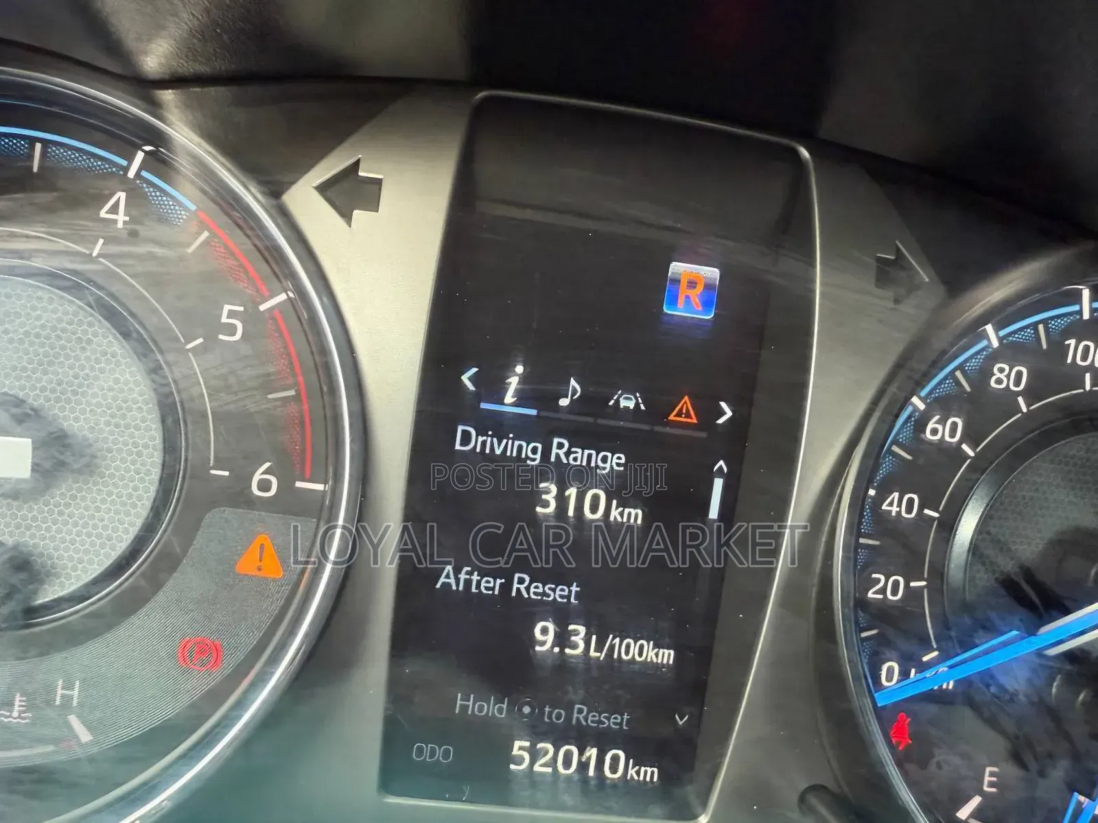 Toyota Hilux 2023 Gray