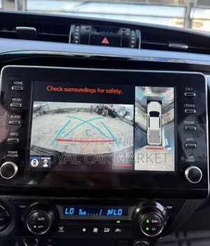 Toyota Hilux 2023 Gray