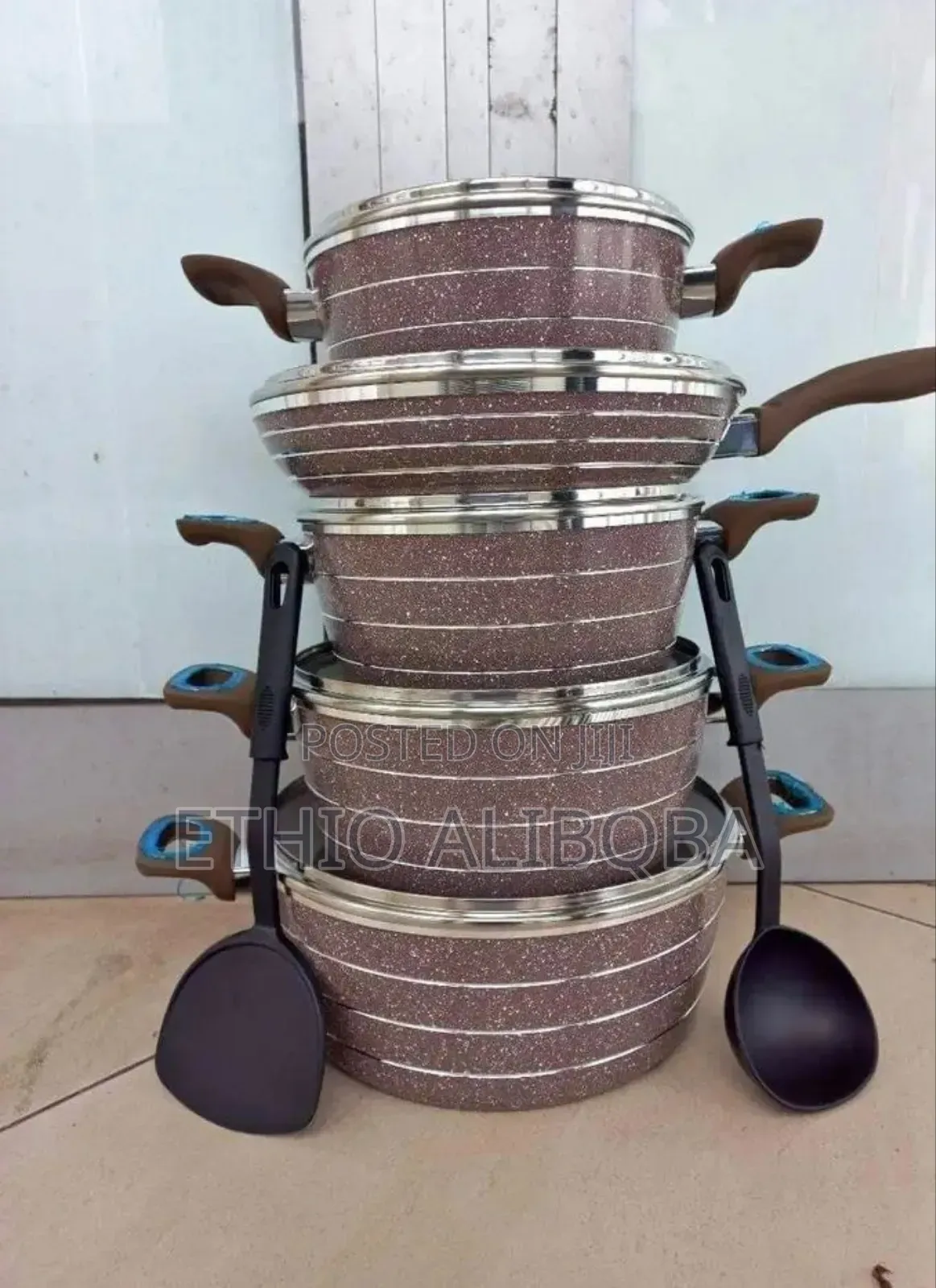 Momcoc Non-Stick Cookware