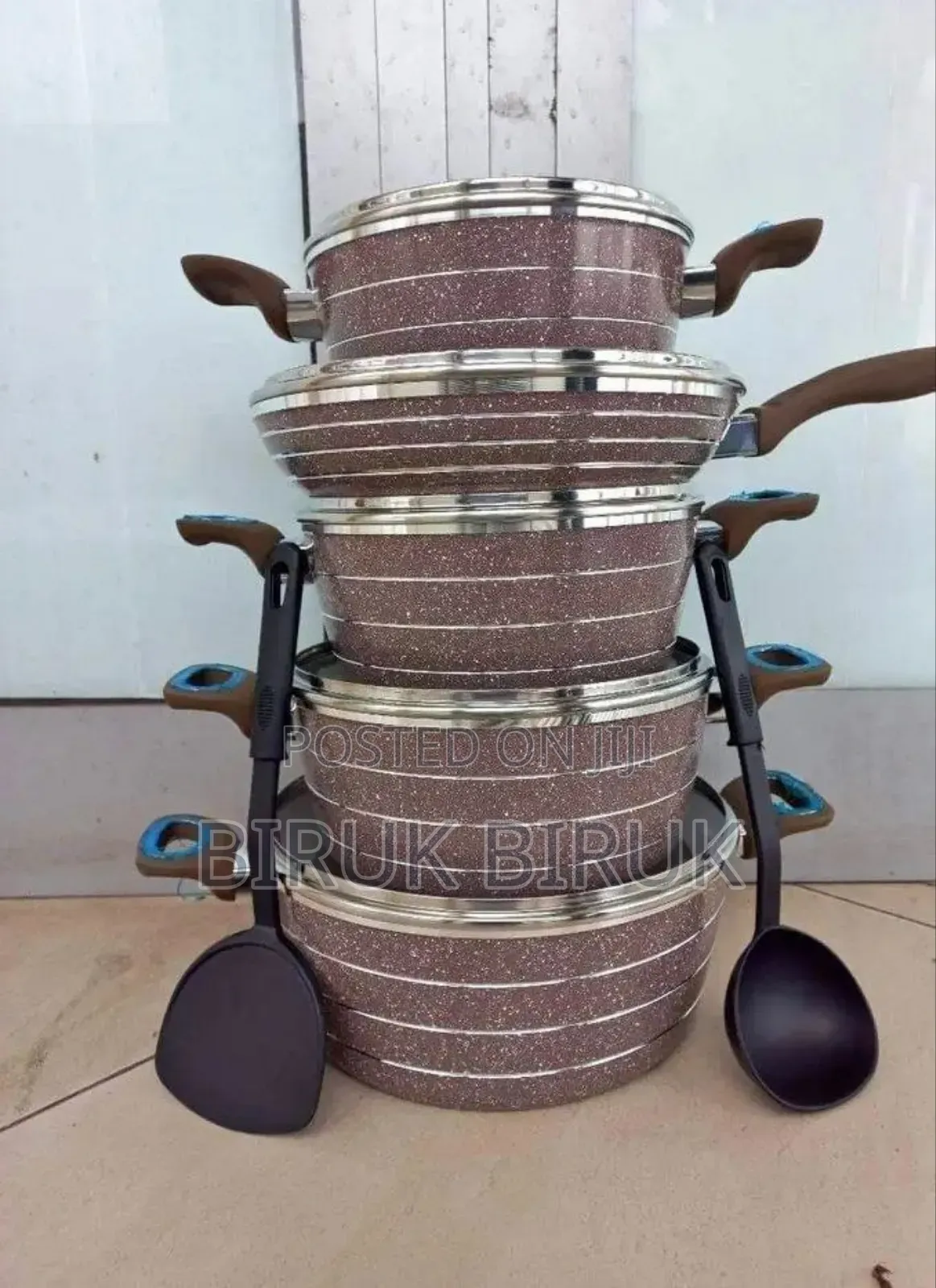 Momcoc Non-Stick Cookware