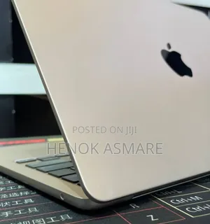 New Laptop Apple MacBook Air 16GB Apple M1 SSD 256GB