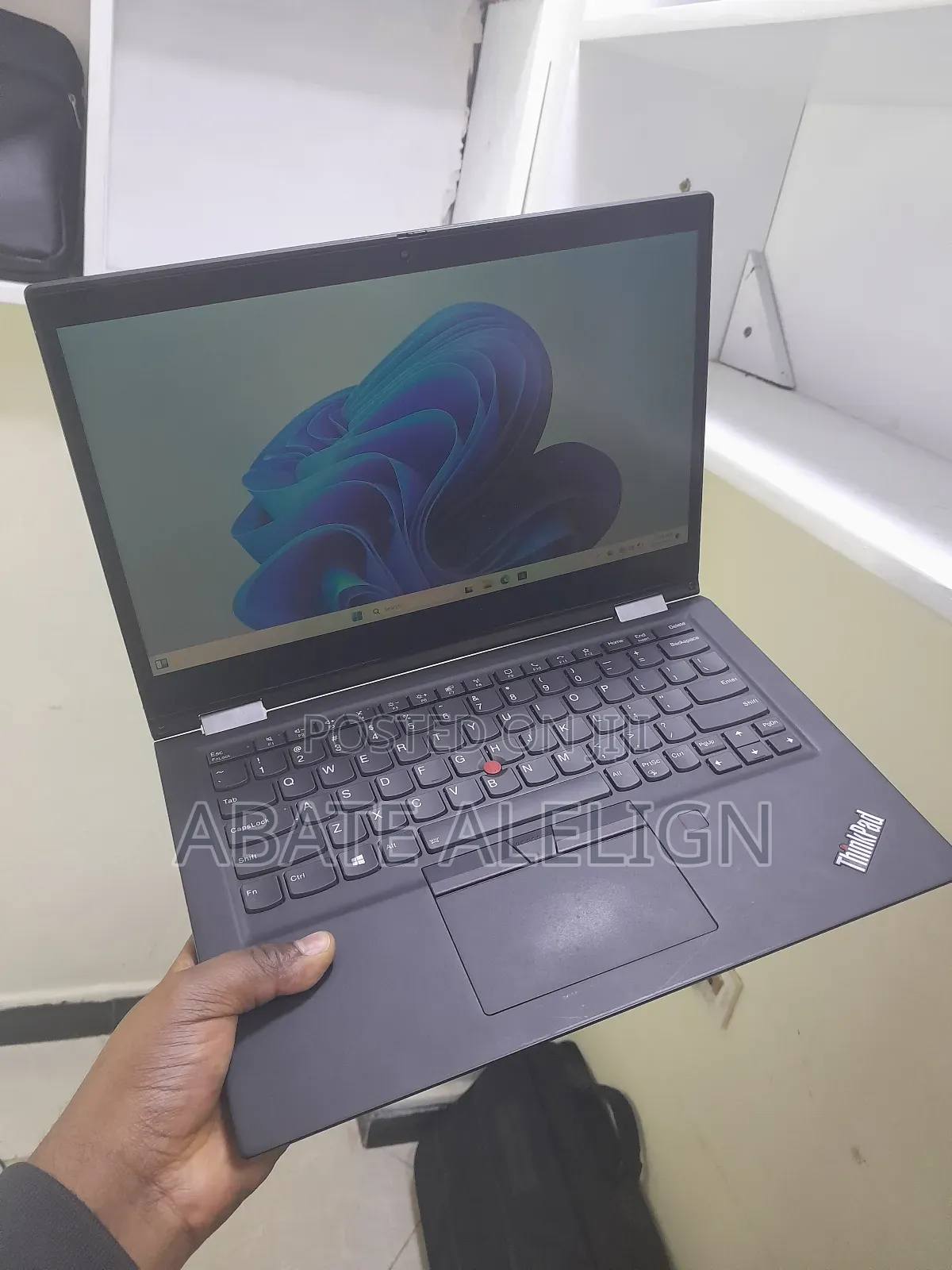 New Laptop Lenovo Thinkpad X13 Yoga 16GB Intel Core I5 SSD 512GB