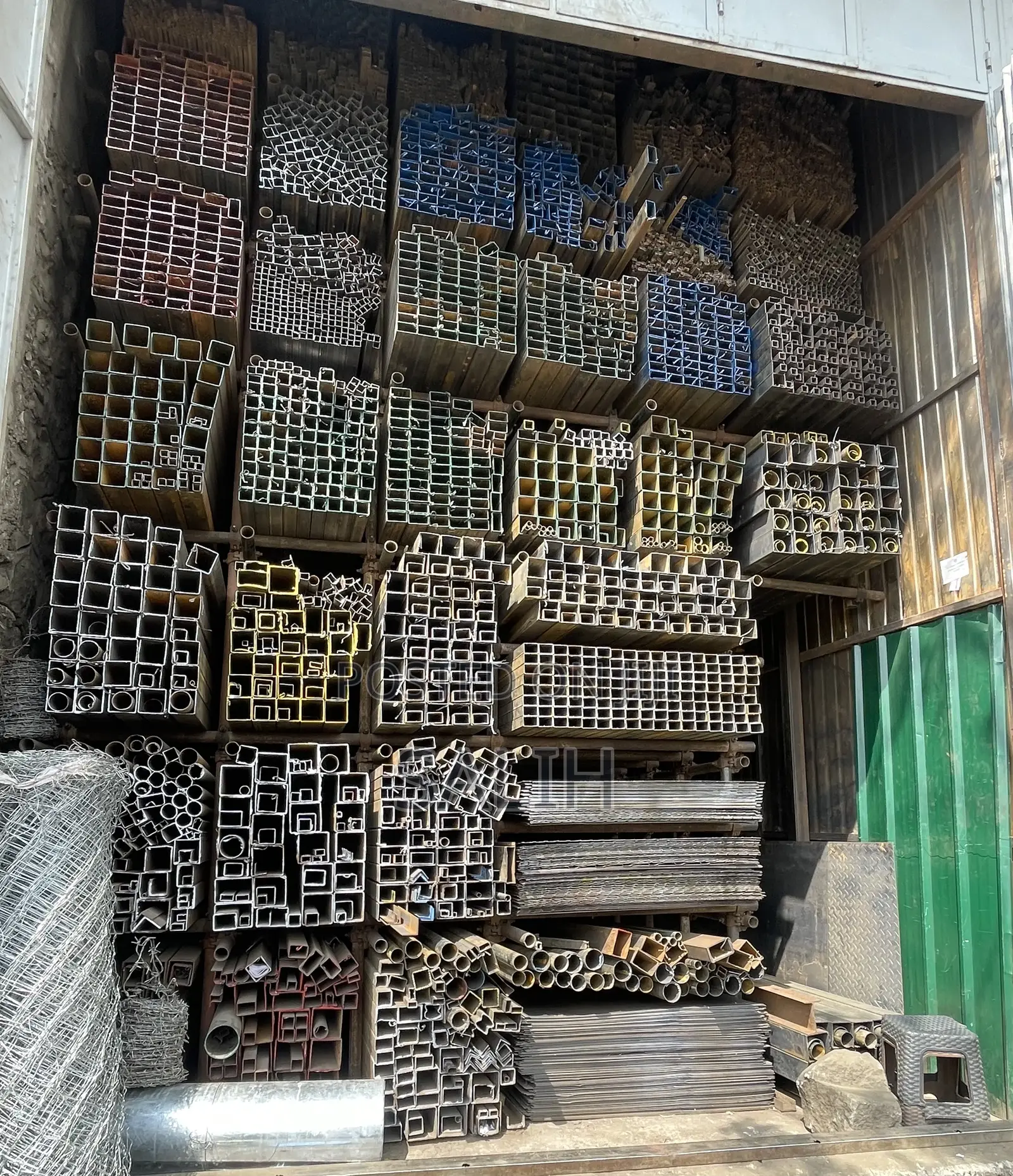 RHS ( ትቦላሬ) CHS (ክብ ብረት) Angle , Sheet Metal