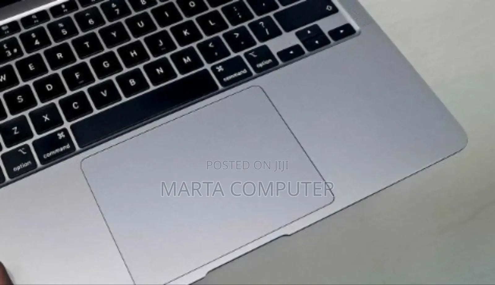 New Laptop Apple MacBook Air 2020 M1 16GB Apple M1 SSD 256GB