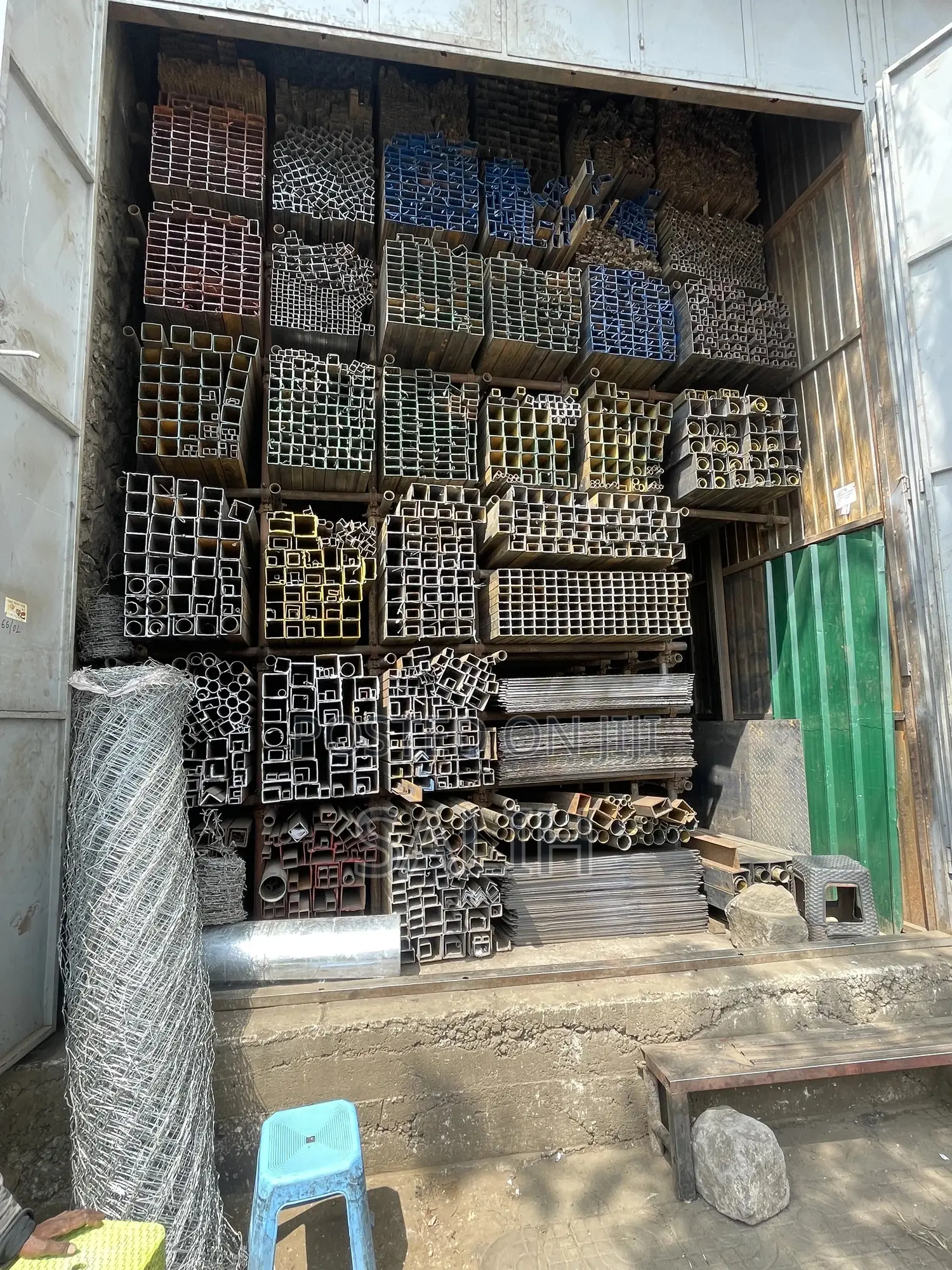 RHS ( ትቦላሬ) CHS (ክብ ብረት) Angle , Sheet Metal