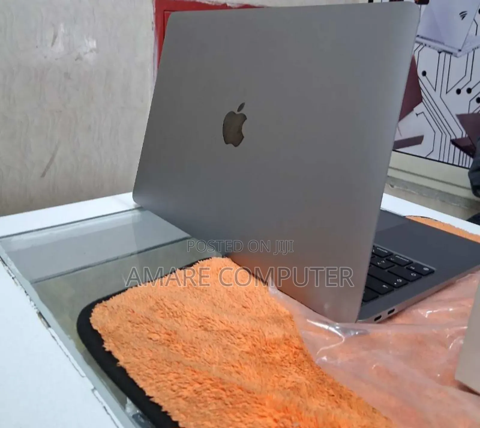 New Laptop Apple MacBook Air 2020 M1 8GB Apple M1 SSD 256GB