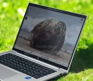 New Laptop HP EliteBook 830 G9 16GB Intel Core I5 SSD 512GB