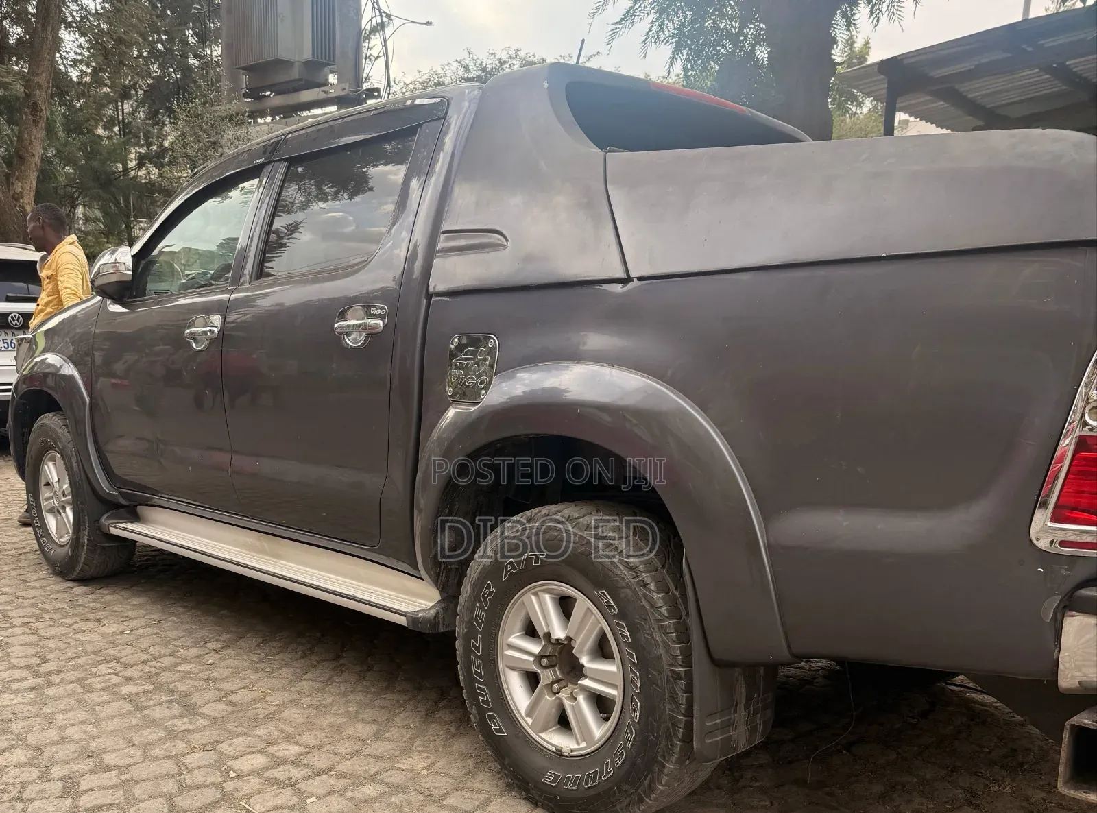 Toyota Hilux 2.5 D-4D 4X4 SRX 2012 Gray