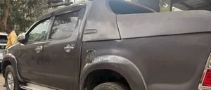 Toyota Hilux 2.5 D-4D 4X4 SRX 2012 Gray