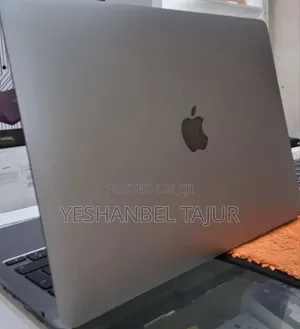 New Laptop Apple MacBook Air 2020 M1 8GB Apple M1 SSD 256GB