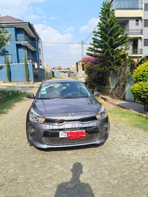 Kia Rio EX Hatchback 2018 Gray