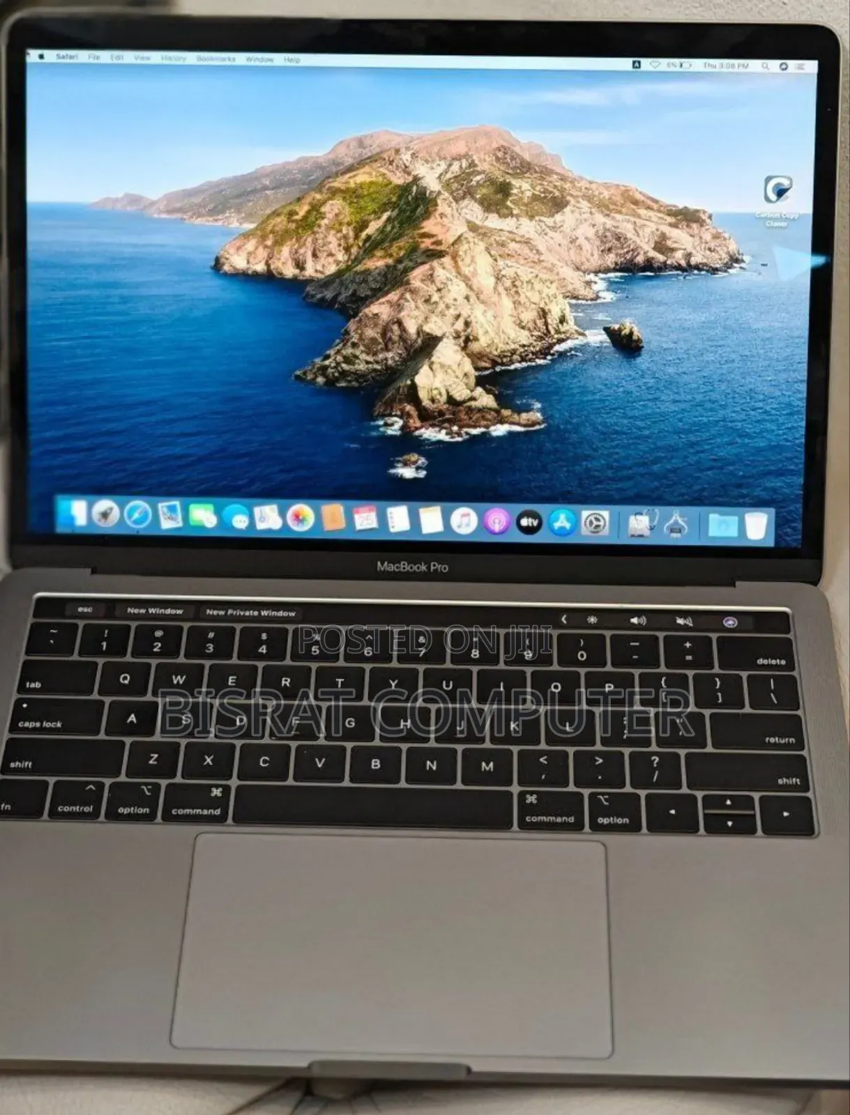 New Laptop Apple MacBook Pro 2019 16GB Intel Core I7 SSD 256GB