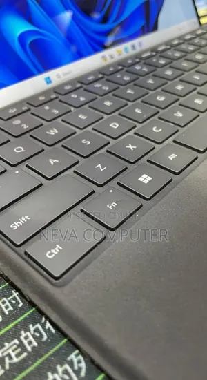 New Laptop Microsoft Surface 16GB Intel Core I7 SSD 256GB