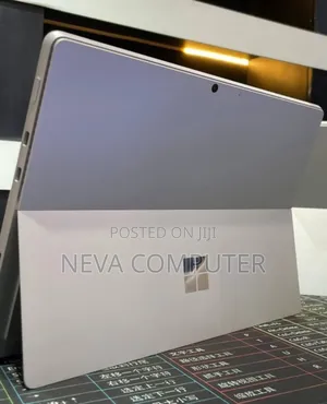 New Laptop Microsoft Surface 16GB Intel Core I7 SSD 256GB