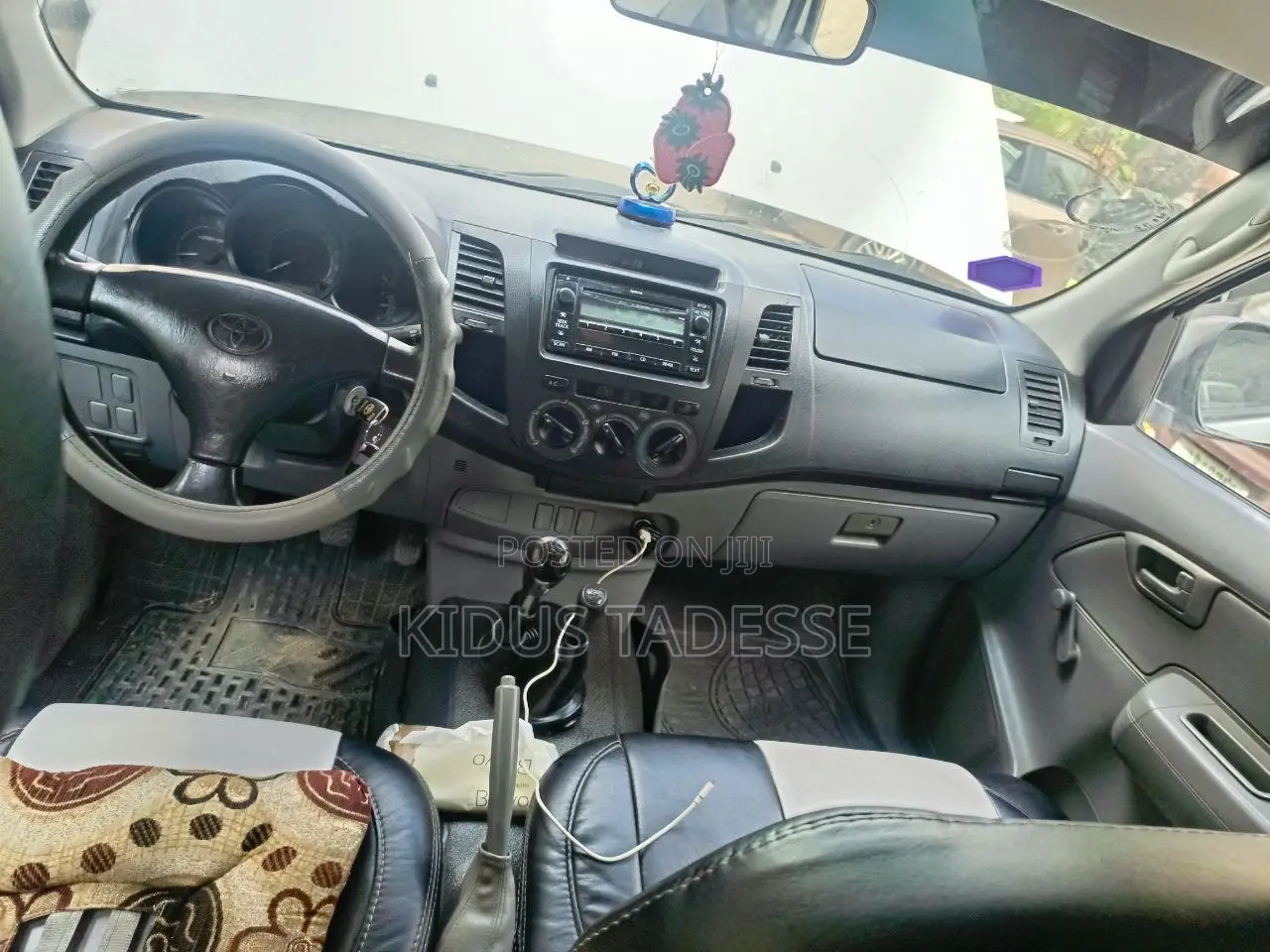 Toyota Hilux 2007 White