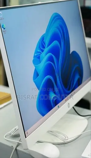 New Laptop HP OmniStudio X All-in-One 8GB Intel Core I5 SSD 512GB