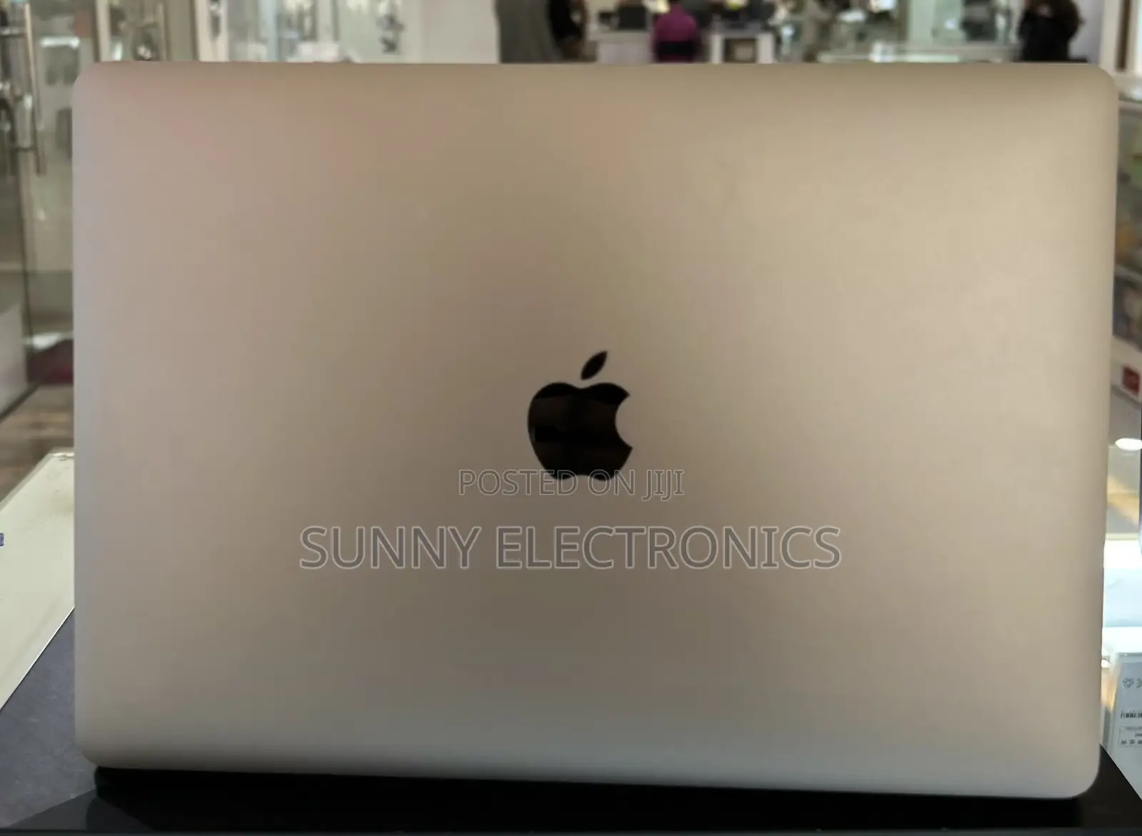 New Laptop Apple MacBook Pro 2019 16GB Intel Core I7 SSD 1T