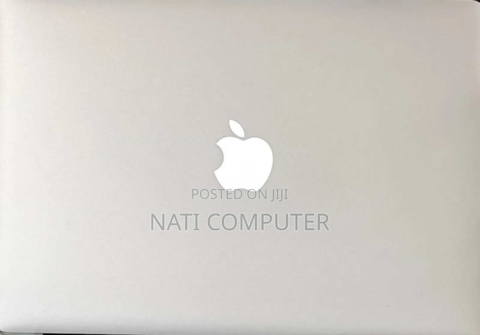 New Laptop Apple MacBook Pro 2017 8GB Intel Core I7 SSD 512GB