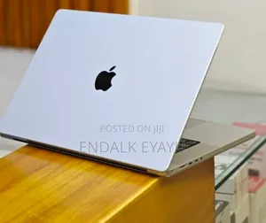 New Laptop Apple MacBook Pro M1 16GB Apple M1 Pro SSD 512GB